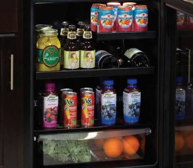 Marvel 24" Refrigerator Solid/black