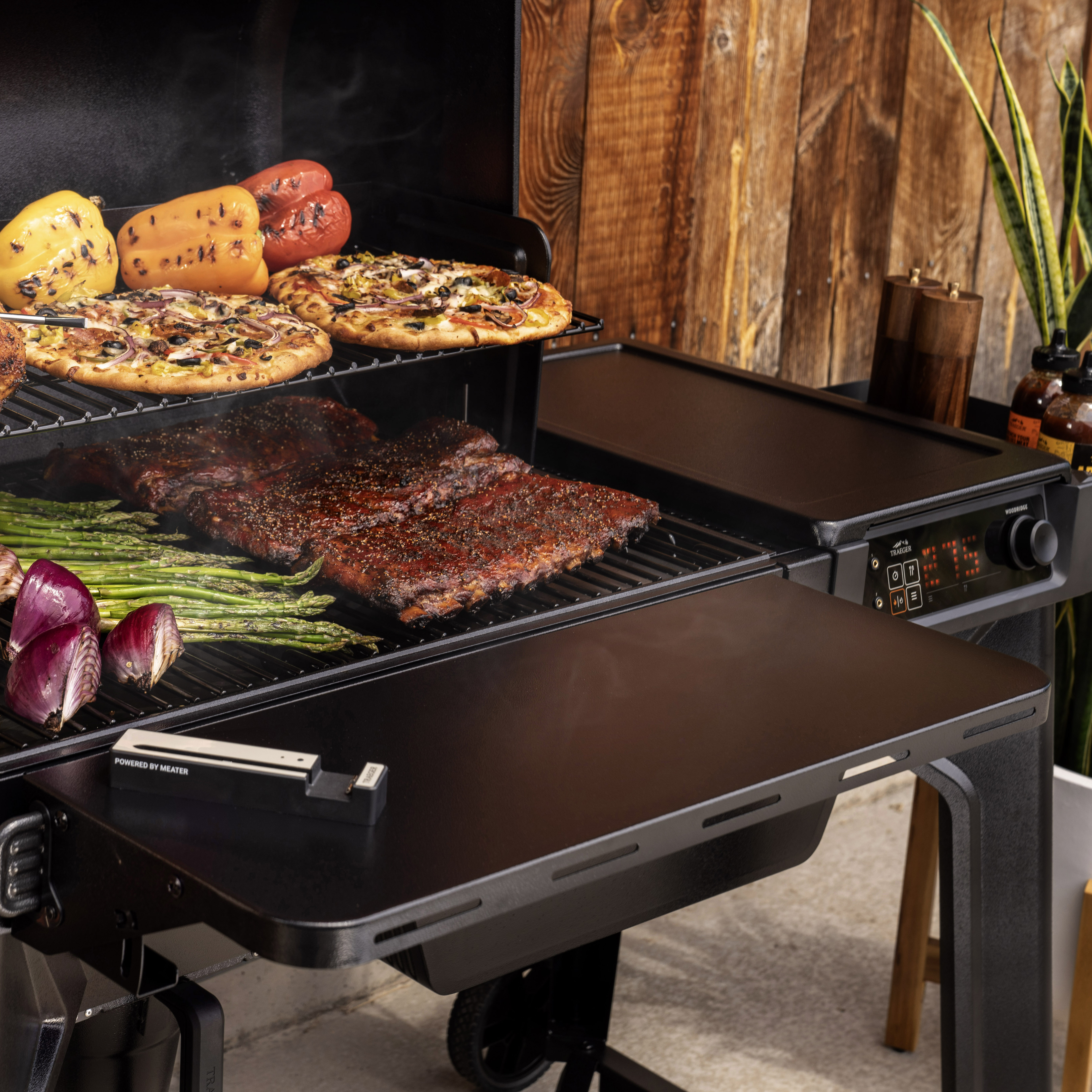 Traeger Woodridge PRO Plus