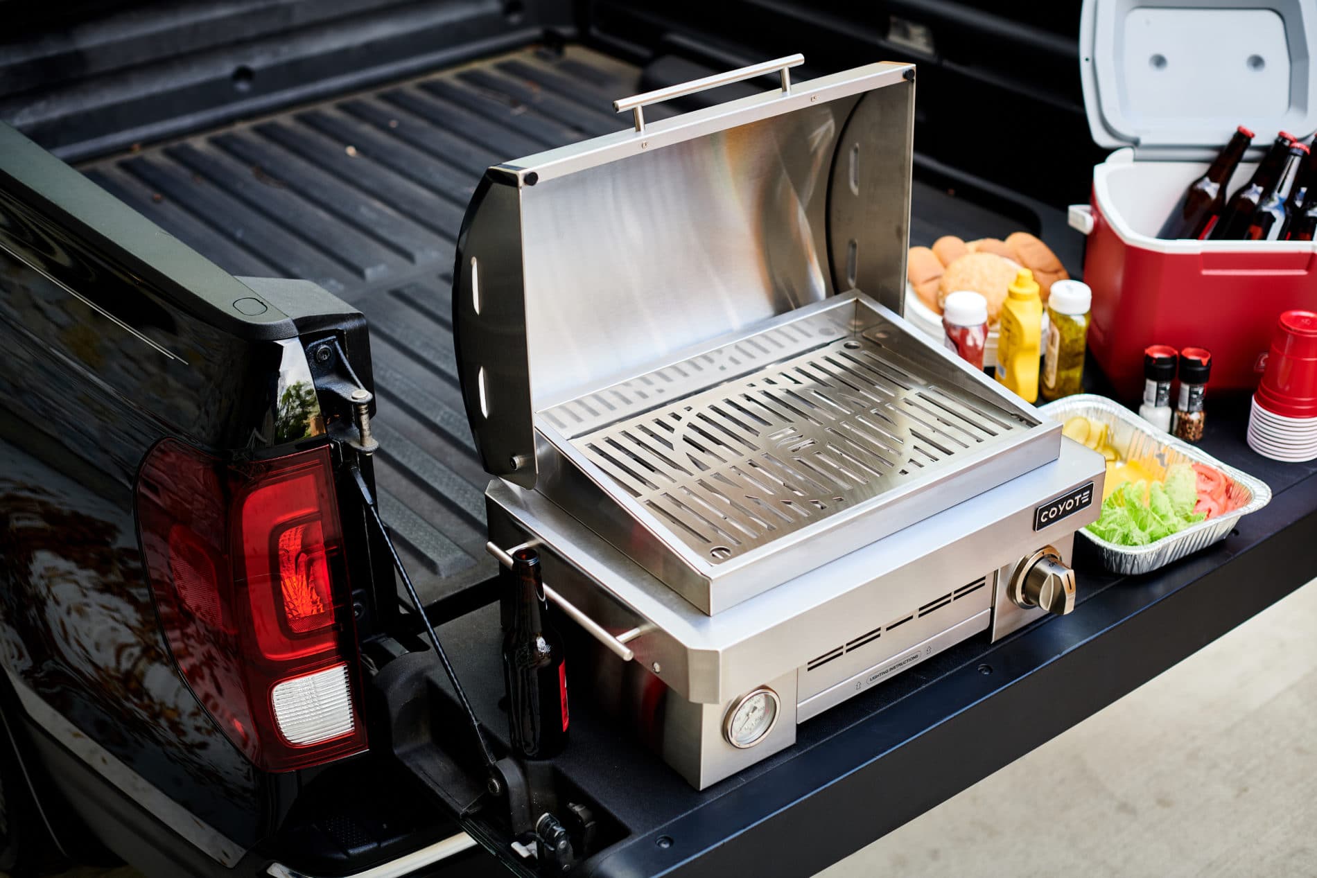 Coyote Portable Grill