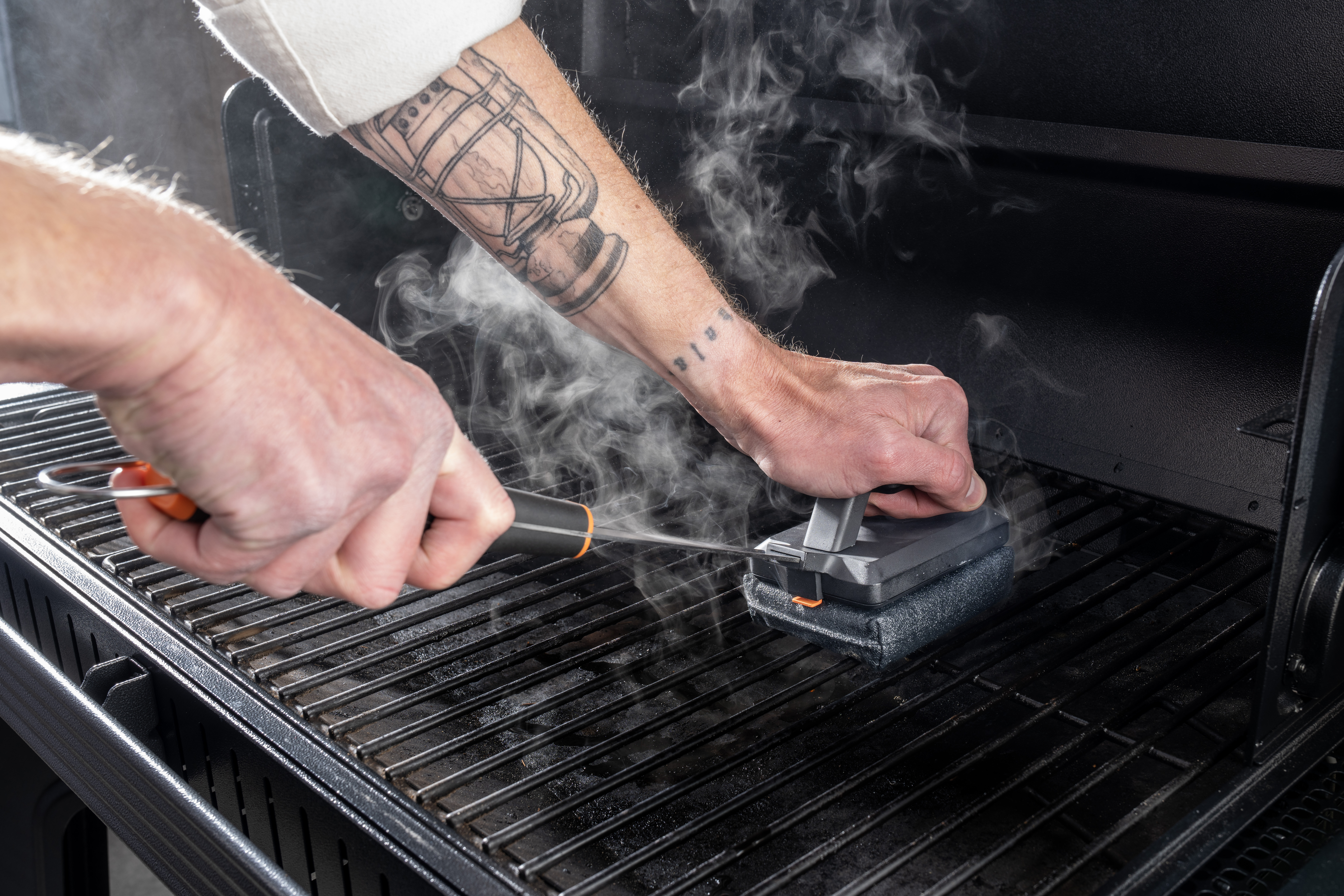 Traeger Steam N’ Clean Grill Brush