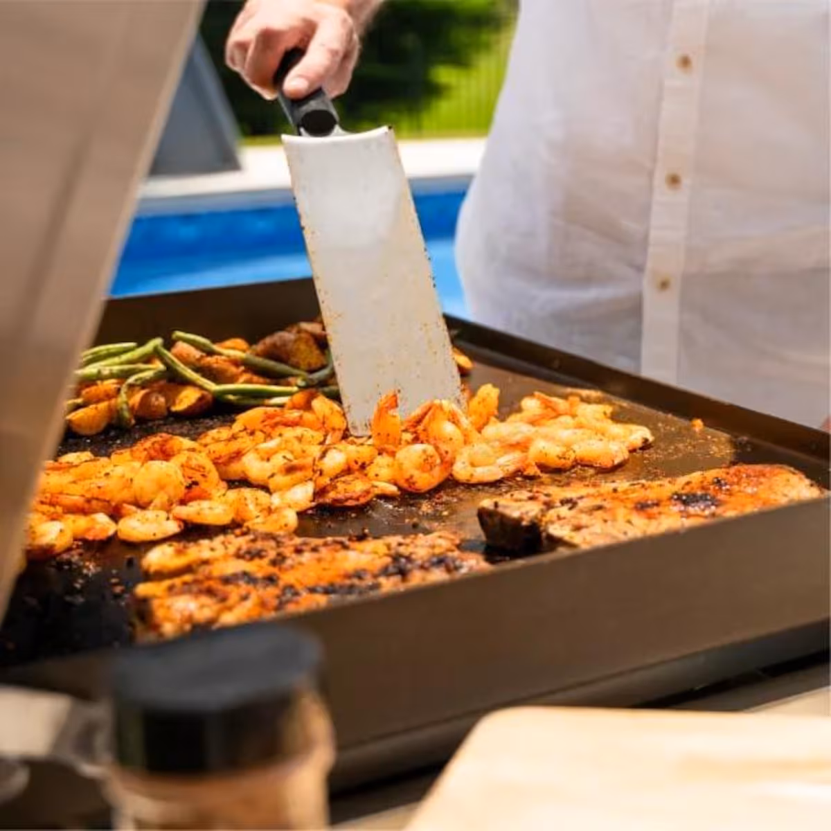 Blackstone Select 28in Griddle W/Cabinet