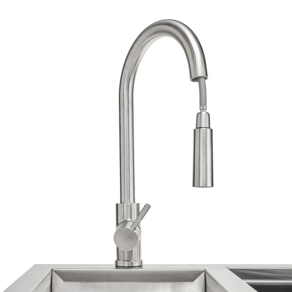 Coyote 30" Refreshment Center w/ Sink, Faucet, DI Cooler