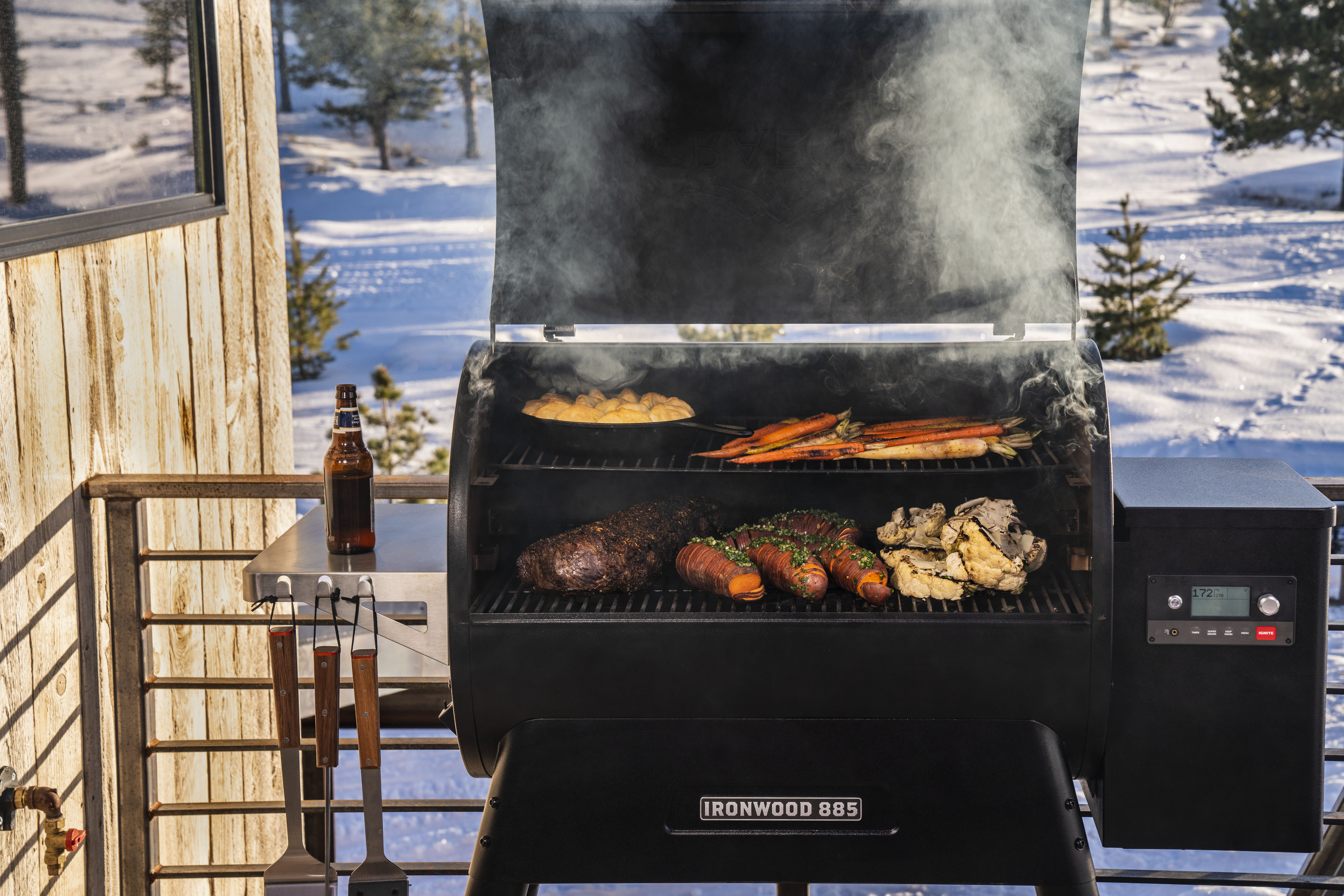 Traeger Folding Front Shelf - PRO 780/ironwood 885