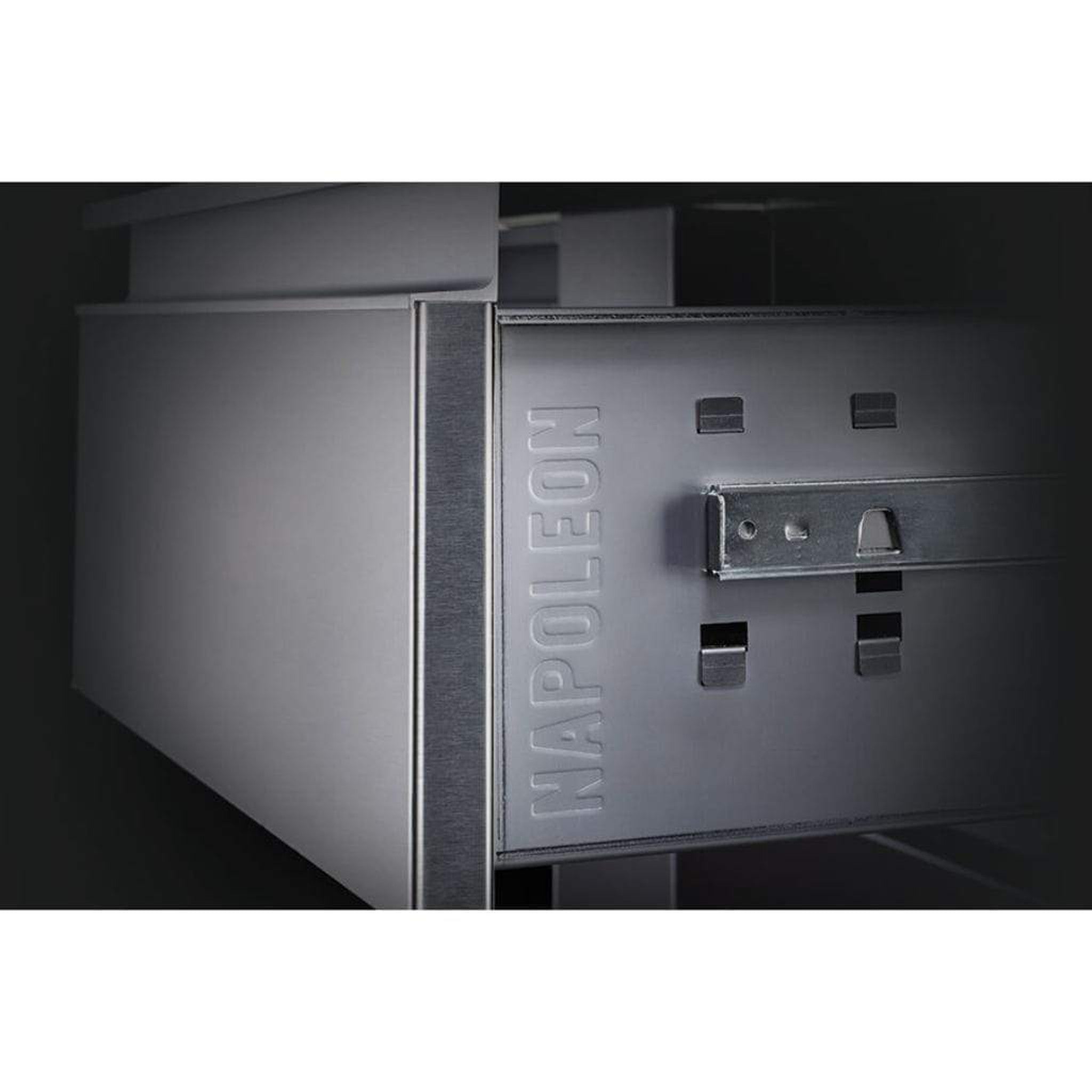 18" x 24" Reversible Single Door