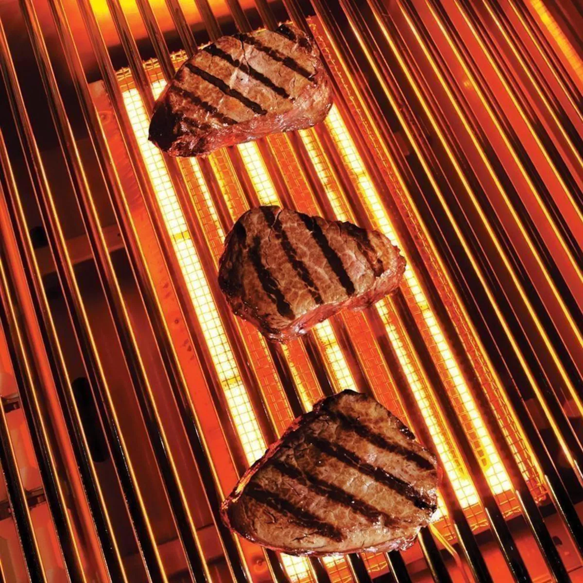 Sedona by Lynx 30" Built in Sedona Grill - 1 Prosear/1 SS Tube Bu