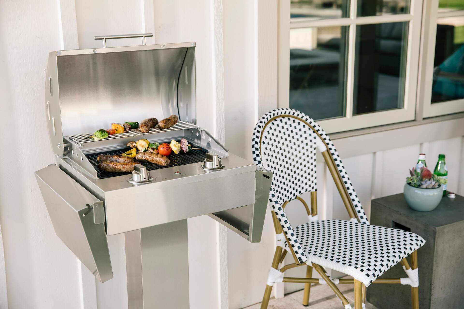 Coyote Electric Grill